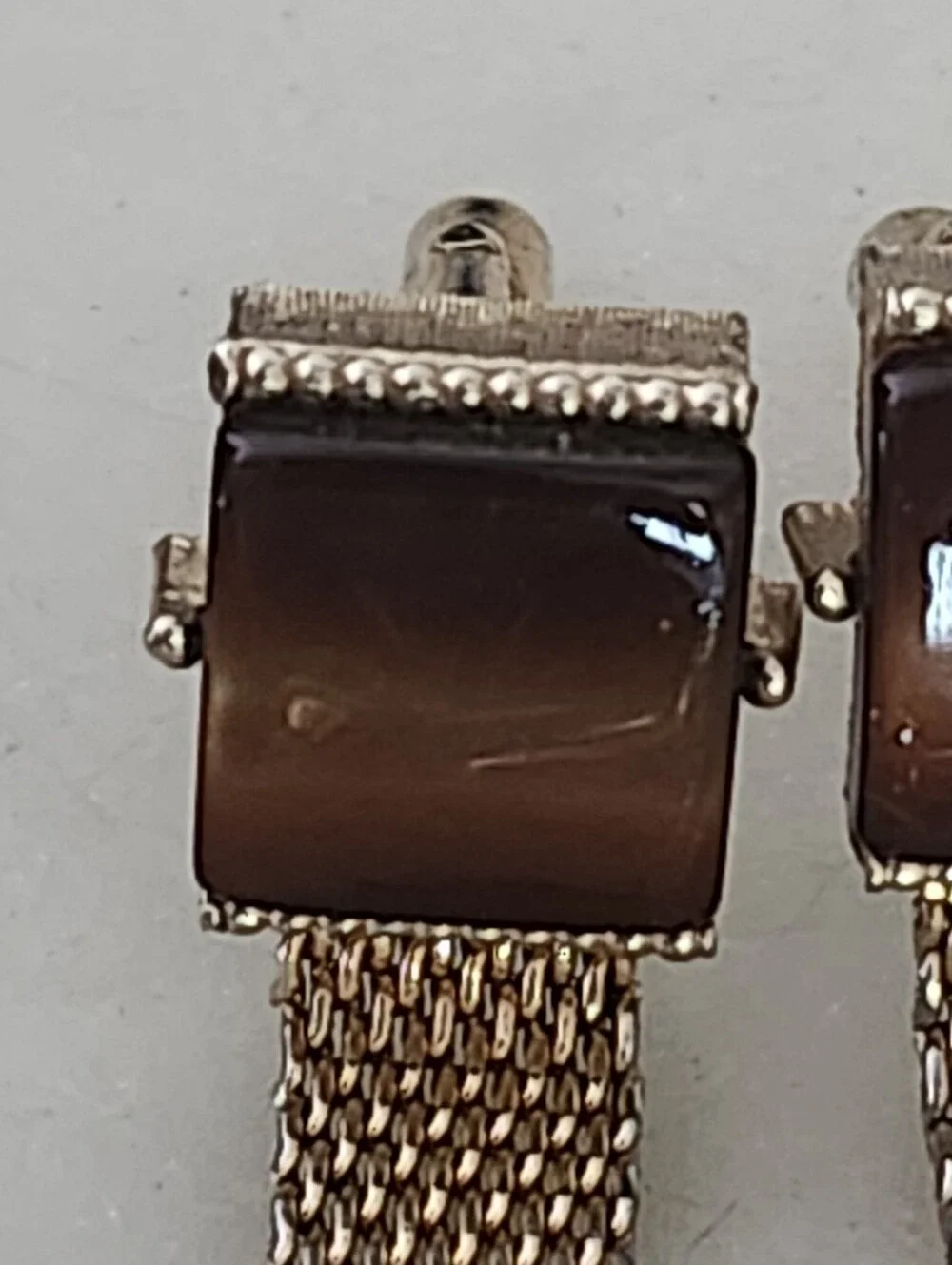 Vtg SWANK Gold Tone Mesh Wraparound Band Brown Square Stone Cufflinks